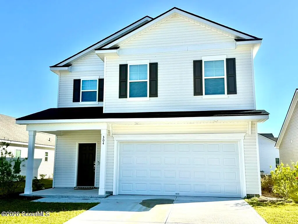 3 bed, 2.5 bath, 2340 sqft, $2,300 — Photo 1