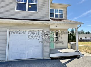 2918 Boyer Ave, Sandpoint, ID 83864