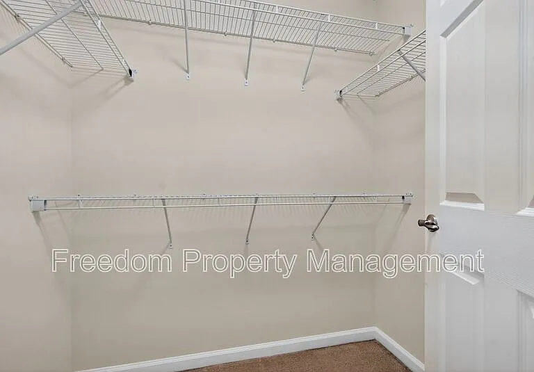7629 Hamelin Ln — Photo 31