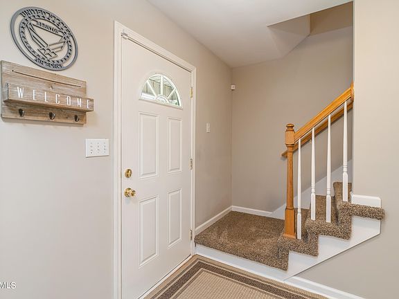 3rd image of 8627 Gleason Dr