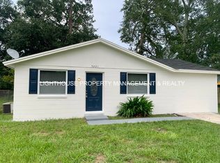 5221 La Ventura Ct E, Jacksonville, FL 32210