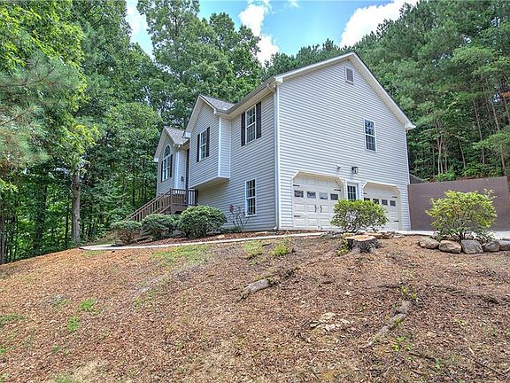 5th image of 290 Whispering Waters Dr