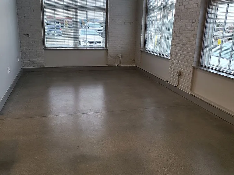 55 Wamsutta St — Photo 3
