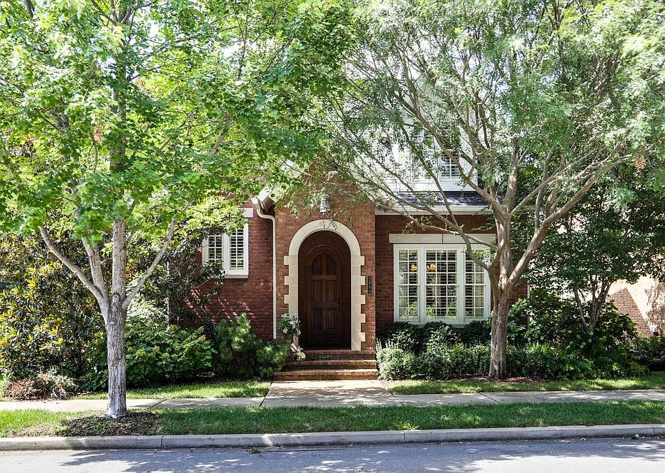 1st image of 2964 Americus Dr