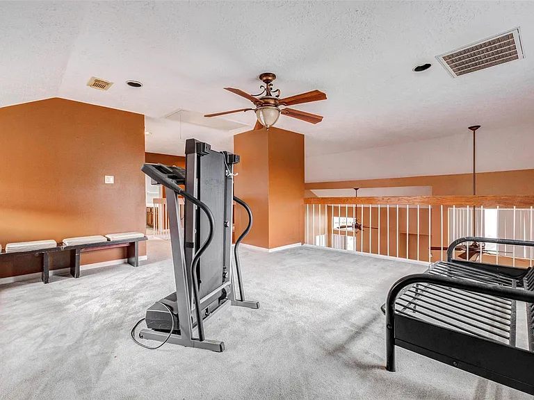 3102 Ashford Bend Dr — Photo 12