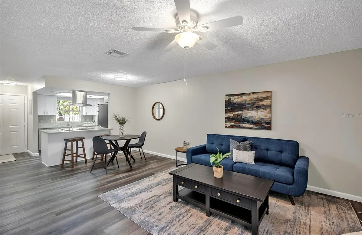 3406 Arbor Oaks Ct — Photo 1