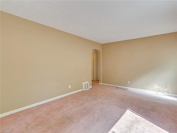 3rd image of 2230 18th St