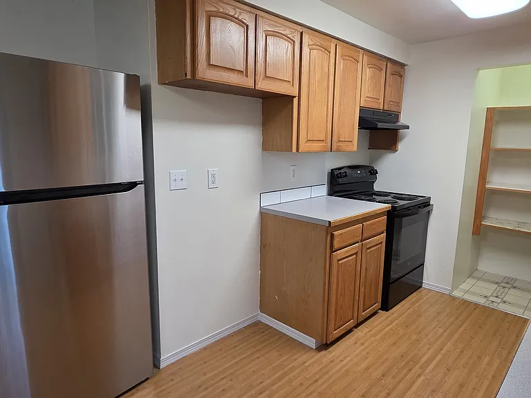 342 Norman Ave — Photo 8