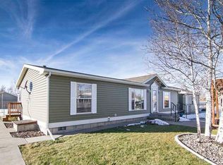 870 S Heights Ln, Billings, MT 59105