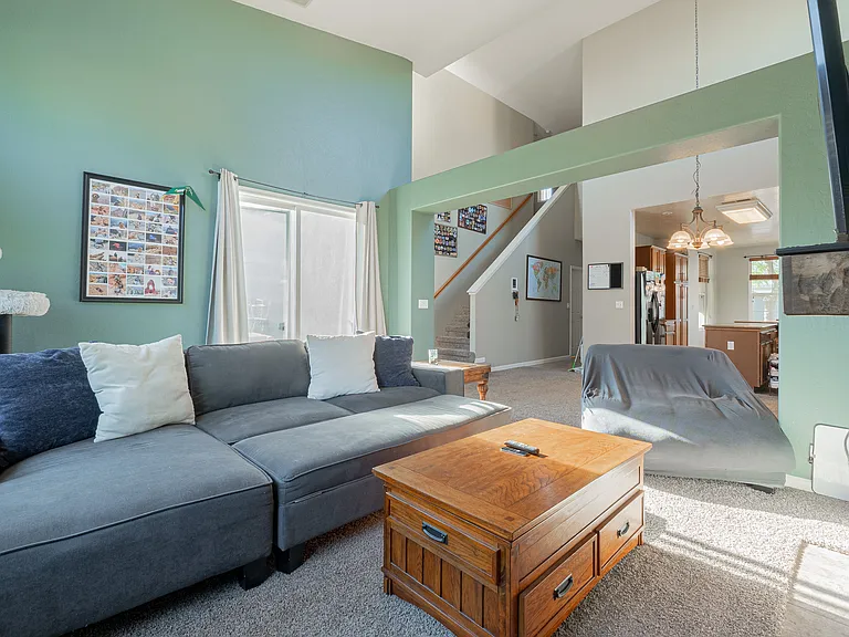 1739 W Castoro Way — Photo 16