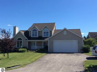2958 Ridge Trail Dr, Traverse City, MI 49684
