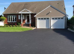 23 Abigail St, Milford, CT 06460