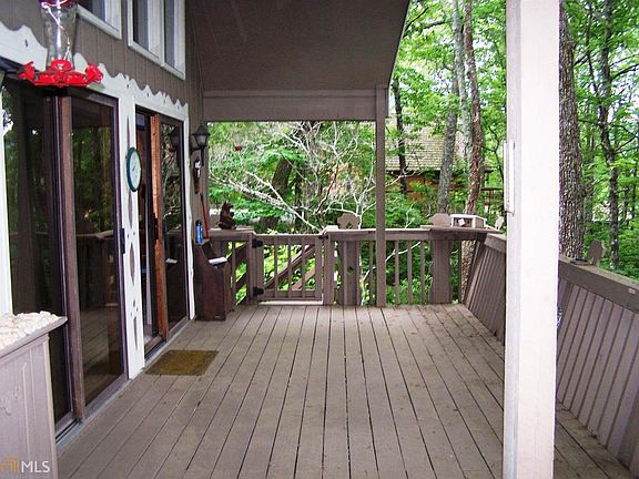5th image of 525 W Sugarbush Dr