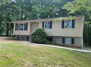 7298 Lamor Rd, Mercer, PA 16137