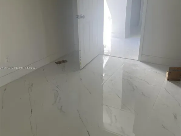 20400 NW 26th Ct, Miami Gardens, FL 33056