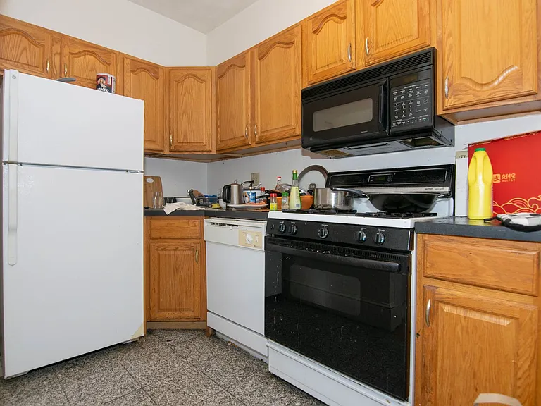 1254 Commonwealth Ave #25 — Photo 4