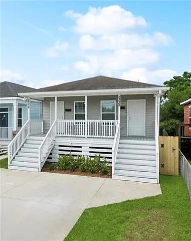 2 bed, 1.0 bath, 1226 sqft, $1,500 — Photo 1