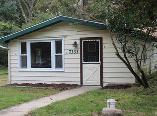 7333 N Dogwood Ave, Walkerton, IN 46574