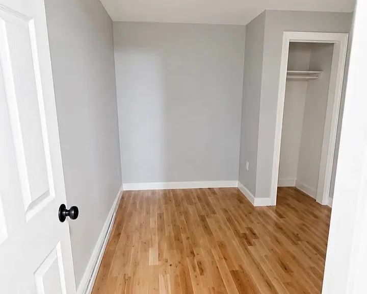 452 15th Ave #2L — Photo 4