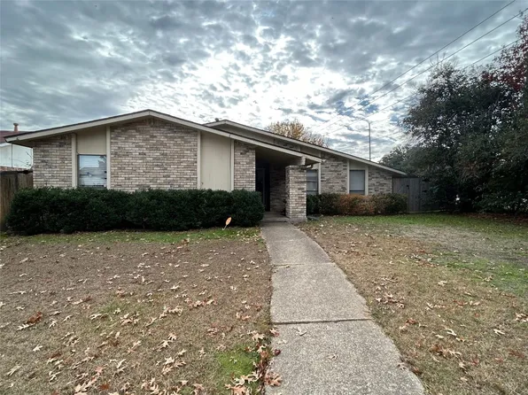 11762 Kilkirk Ln, Dallas, TX 75228