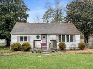 601 Fitchetts Wharf Rd, Mathews, VA 23109