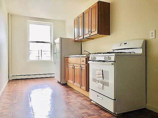 1st image of 113-17 Jamaica Ave #6