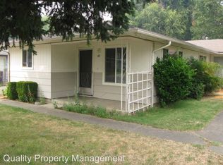 147 S Church St, Phoenix, OR 97535
