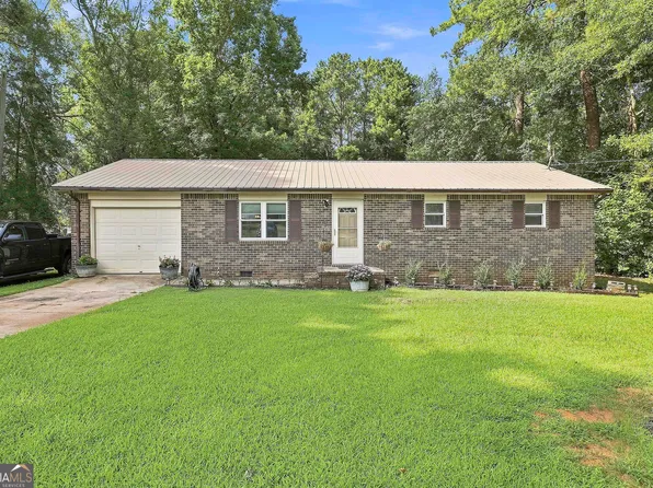 168 Glover Cir, Newnan, GA 30263