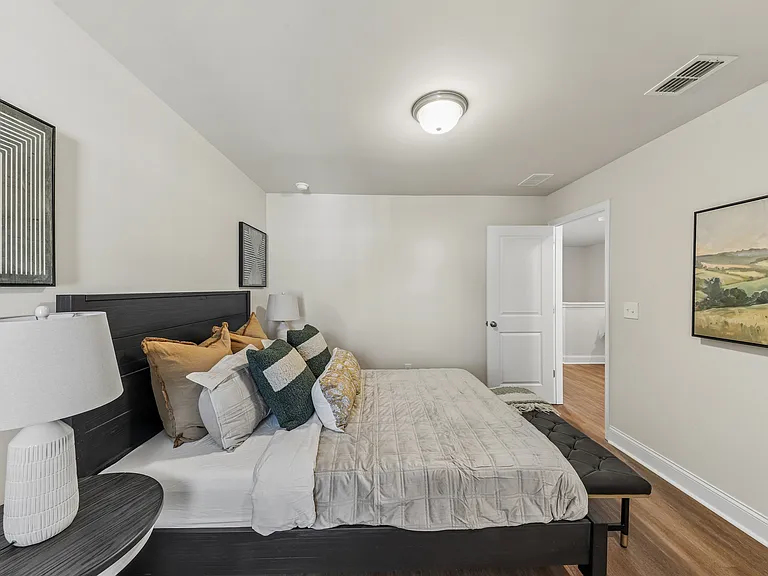 Pine Valley Commons — Photo 12