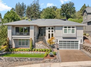 777 SW 68th Ter, Portland, OR 97225