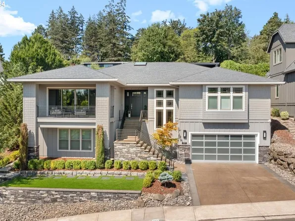 777 SW 68th Ter, Portland, OR 97225
