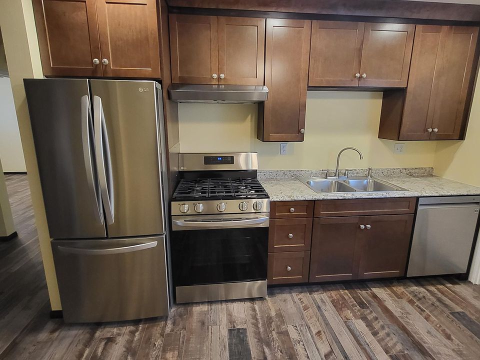 1st image of 4542-4548 40th St