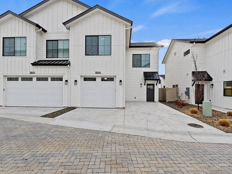 Alpine Landing Townhomes — Photo 19