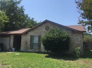 2329 Quail Hollow Dr, Grand Prairie, TX 75051