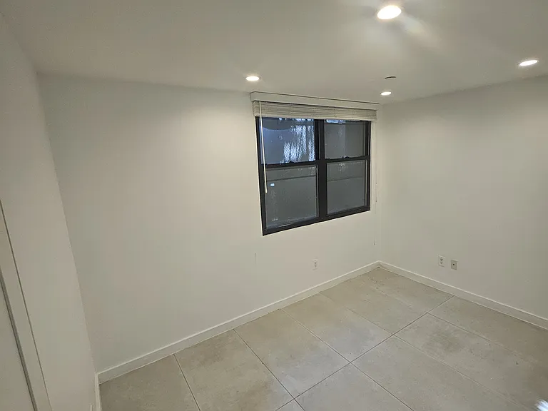 722 Hinsdale St #1A — Photo 7