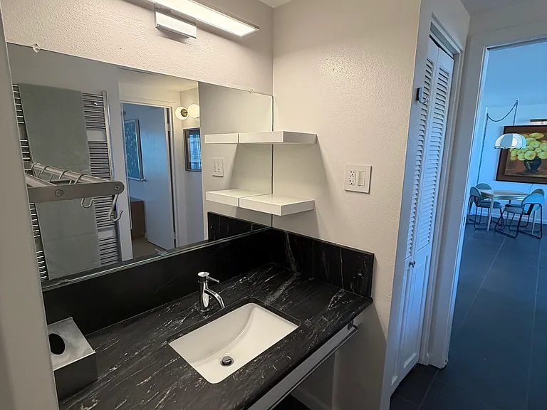 1331 Park Ave SW #512 — Photo 9