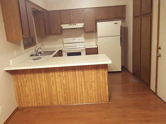 2nd image of 4305 Skyview Dr