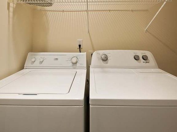 5th image of 12049 32nd Ave NE APT C