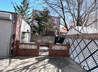 6827 78th St APT 1, Middle Village, NY 11379