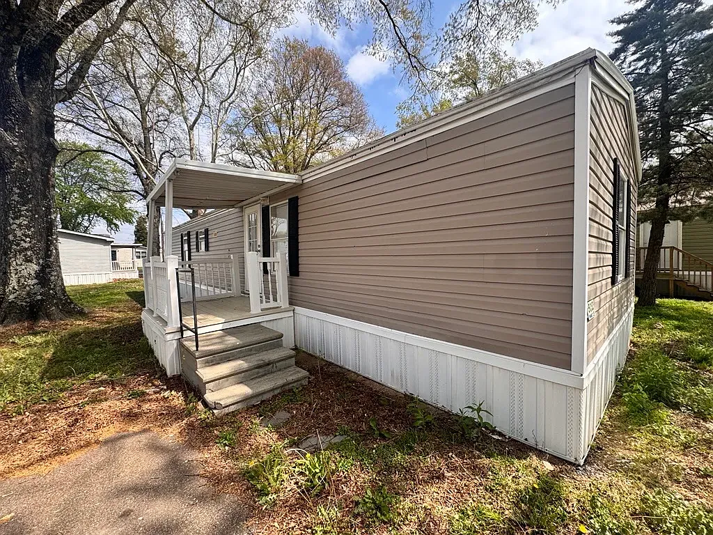 Building Photo - 5052 O'Conner St #198