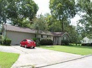 225 Marion Dr, Baton Rouge, LA 70806