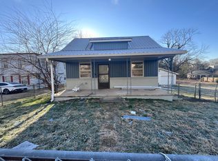 614 Midlake Dr, Knoxville, TN 37918