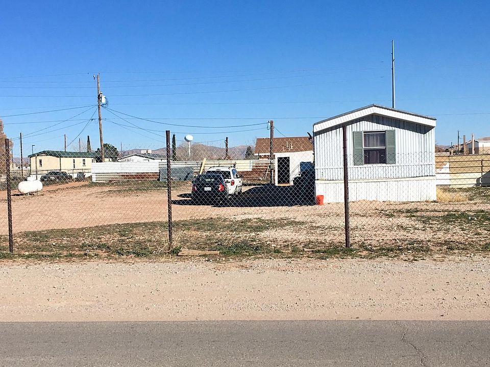 1st image of 3590 Vanderveer Dr