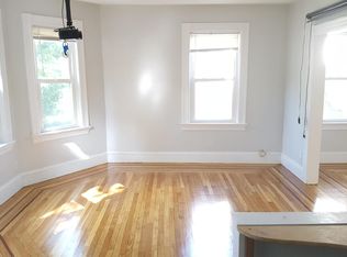 114 Jenkins St #2, Providence, RI 02906