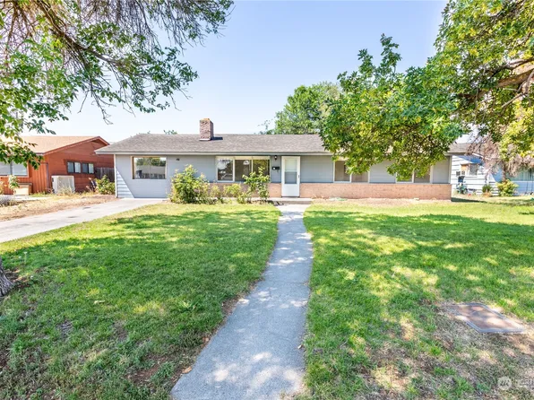 77 NE K Street, Ephrata, WA 98823