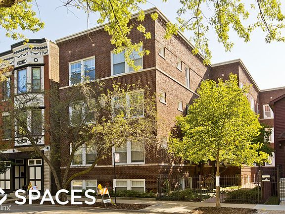 3rd image of 3351 N Clifton Ave #Unt1e