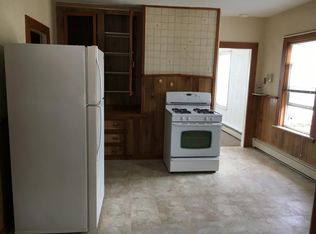 100 Sisson St, Pawtucket, RI 02860