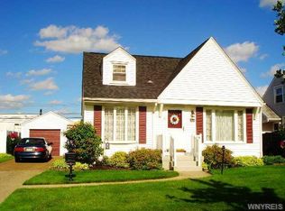 85 Wrexham Ct N, Tonawanda, NY 14150