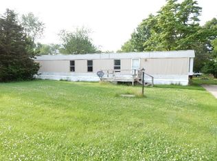 30073 Mockingbird Ct, Elkhart, IN 46517