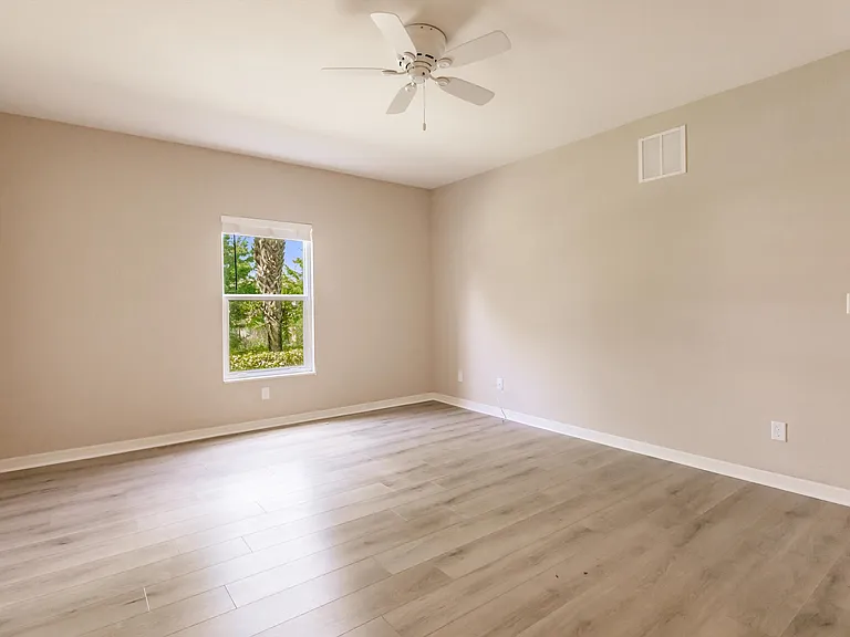 27420 Palmesta Cir #12 — Photo 13